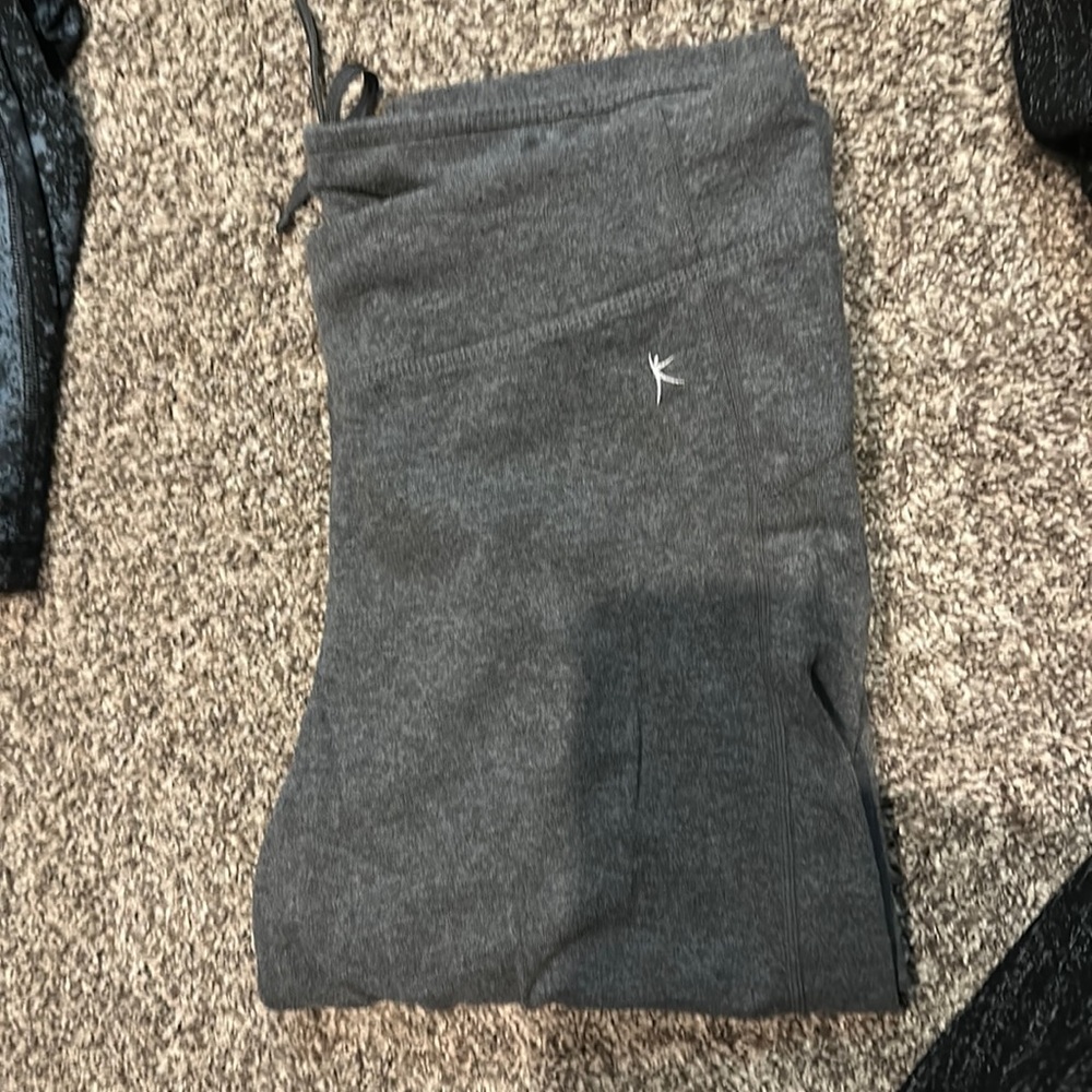 Fitted capri leggings. Brand new never worn